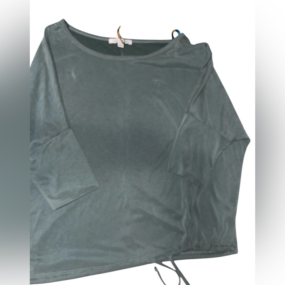 Brand new top